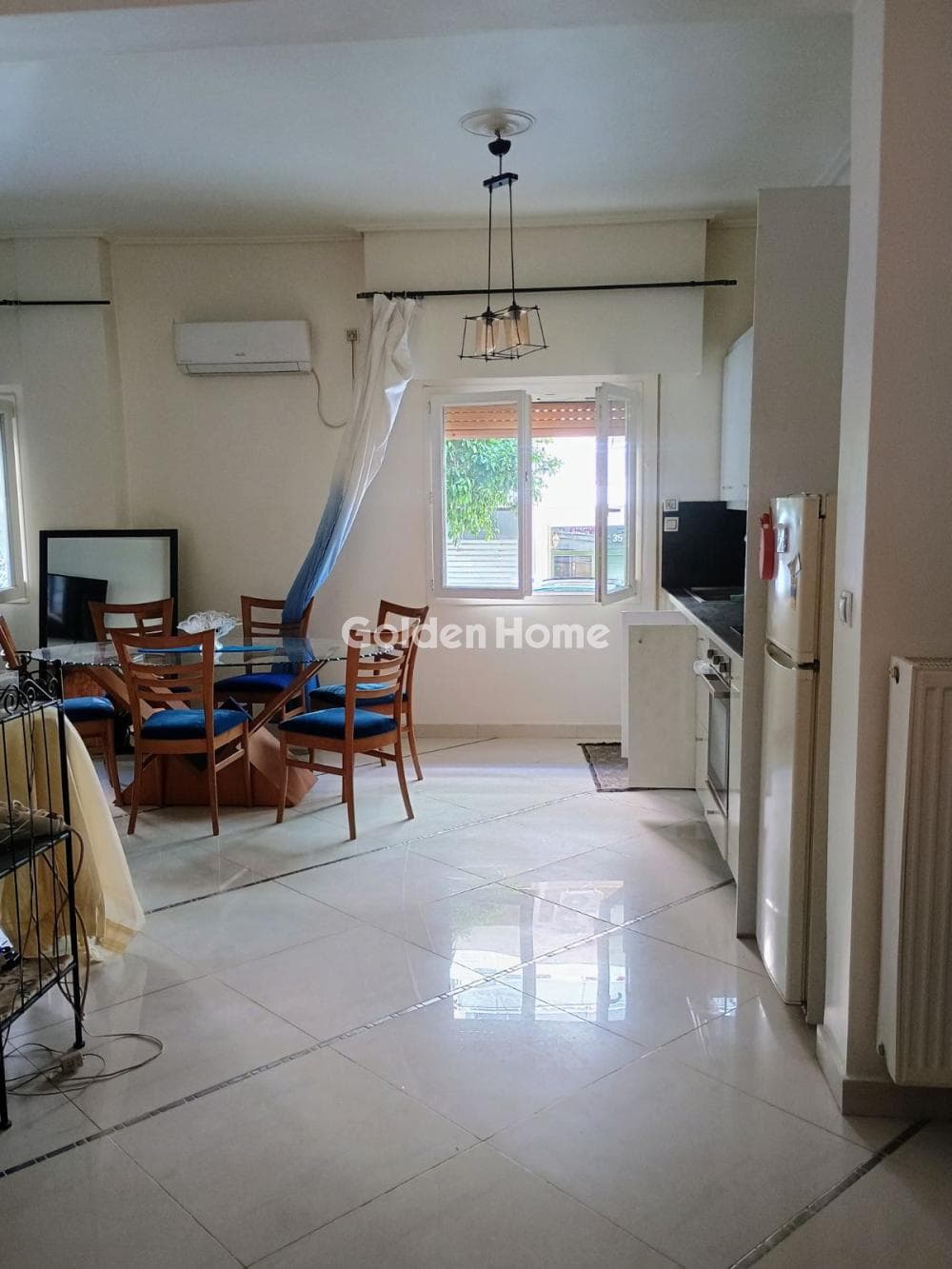 Apartment in Politechnioupoli, Zografou — Photo 1 of 17