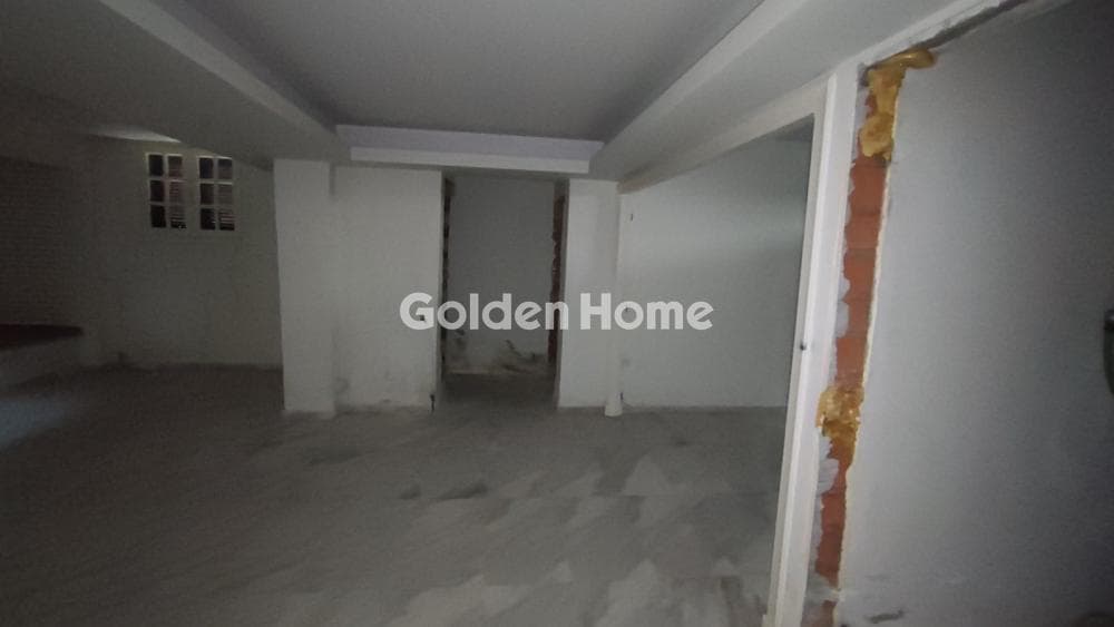 House in Center, Panorama — Photo 34 of 45