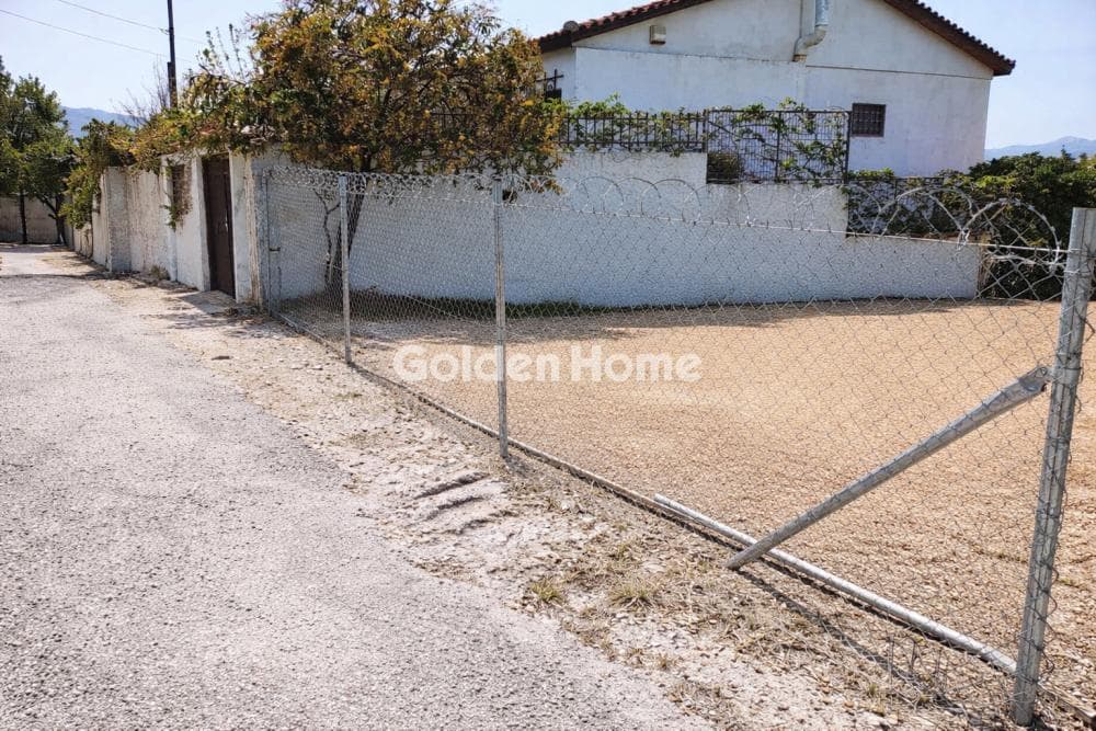 Building Plot in Limni Markopoulou, Markopoulo — Photo 1 of 8