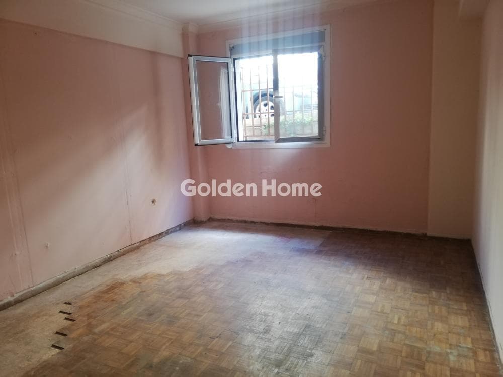 Apartment in Osios Loukas, Patisia — Photo 5 of 15