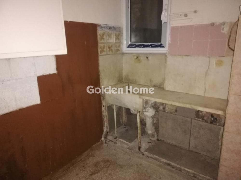 Apartment in Osios Loukas, Patisia — Photo 6 of 15