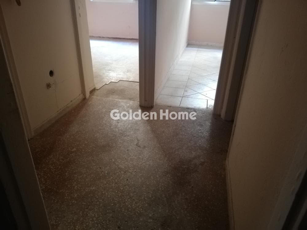 Apartment in Osios Loukas, Patisia — Photo 14 of 15