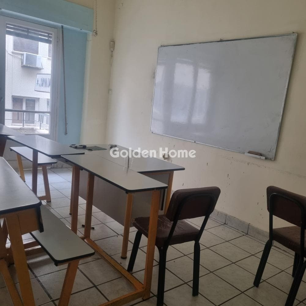 Office in Plateia Vathis, Kentro — Photo 5 of 12