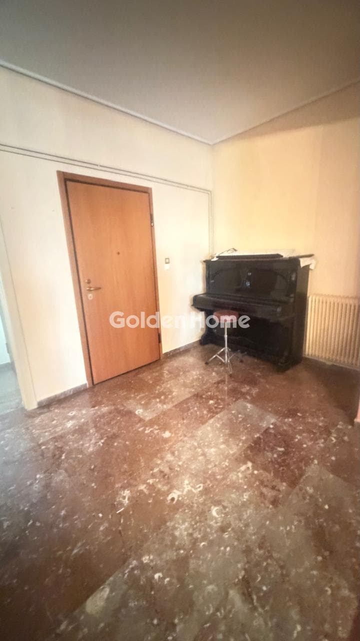Apartment in Alsos, Nea Smyrni — Photo 25 of 27