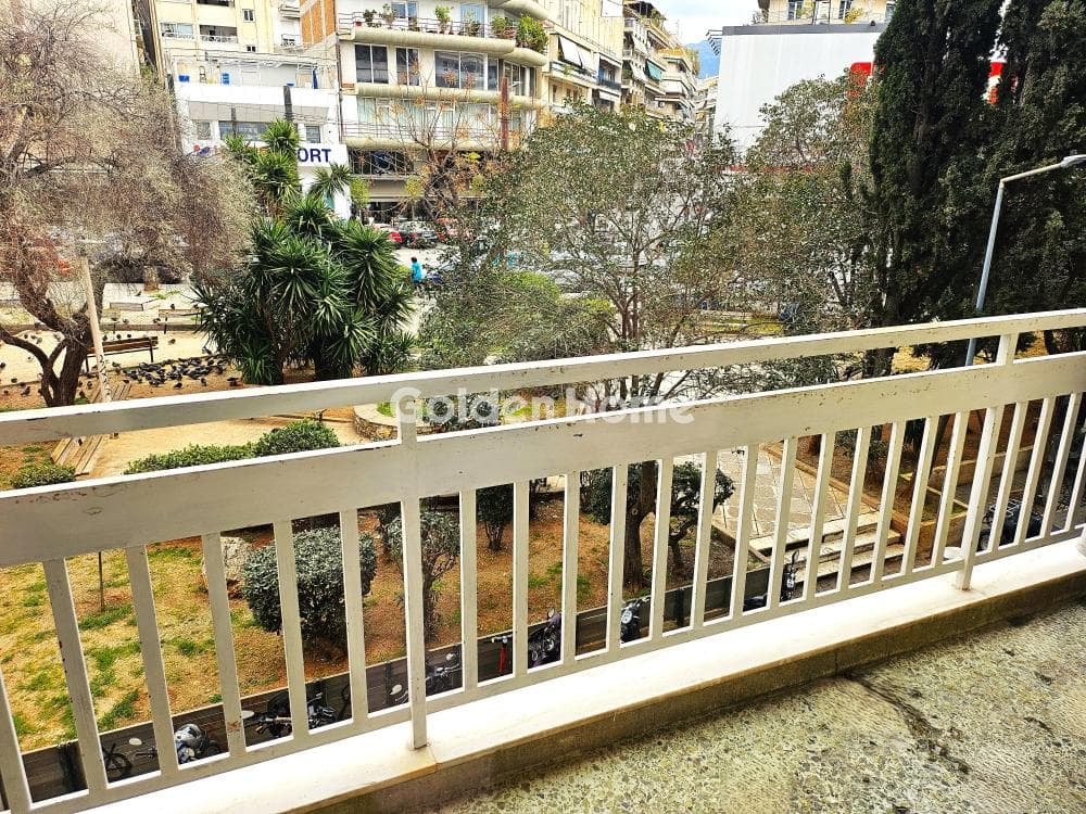 Apartment in Neo Pagkrati, Vironas — Photo 1 of 20