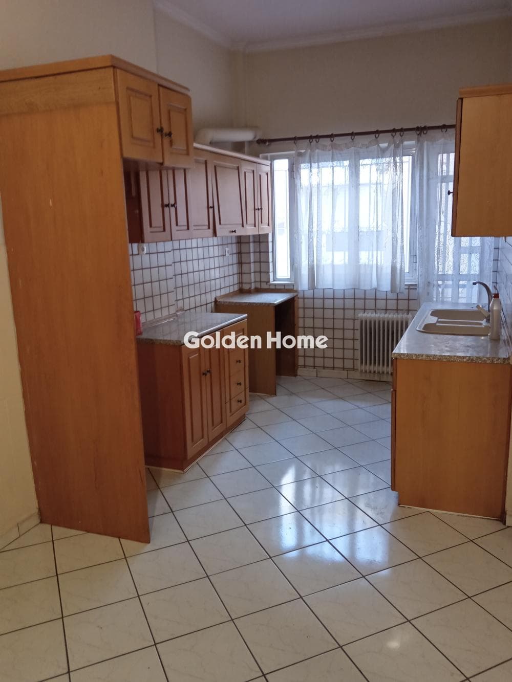 Apartment in Center, Ilion — Photo 2 of 4
