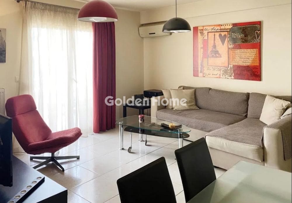 Apartment in Agios Ioannis, Neos Kosmos — Photo 1 of 32