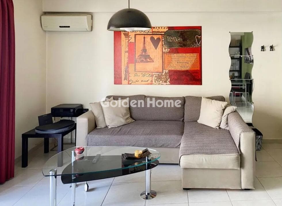 Apartment in Agios Ioannis, Neos Kosmos — Photo 2 of 32