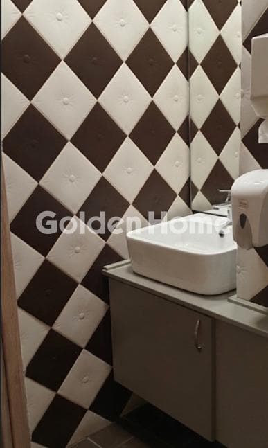 Retail Store in akadimia Platonos, Kolonos - Kolokinthous — Photo 6 of 9