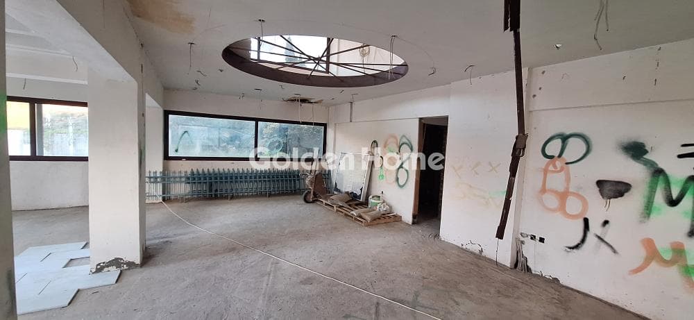 Retail Store in Ano Sourmena, Argyroupoli — Photo 6 of 10