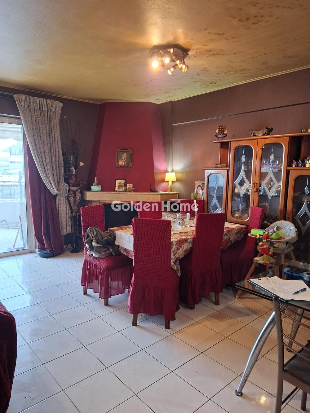 Apartment in Tourkovounia, Keratsini — Photo 1 of 24