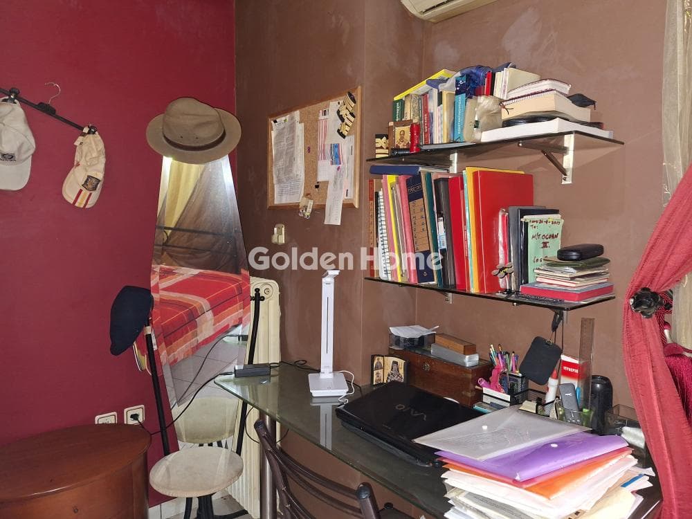 Apartment in Tourkovounia, Keratsini — Photo 13 of 24