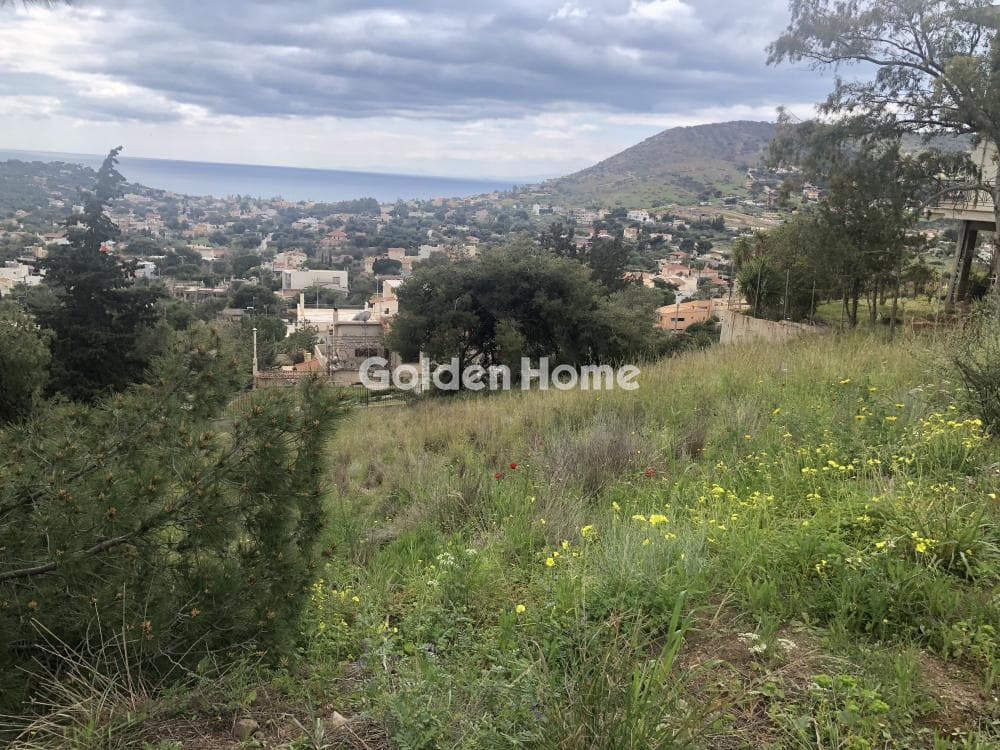 Building Plot in Galazia akti, Kalivia Thorikou — Photo 1 of 3