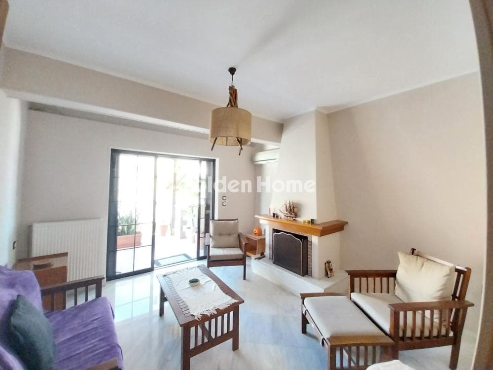 Apartment in Nekrotafeio Kallitheas, Agios Dimitrios — Photo 1 of 21