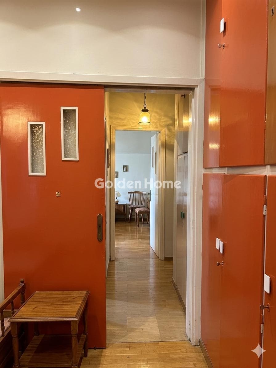 Apartment in Alsos, Nea Smyrni — Photo 9 of 11