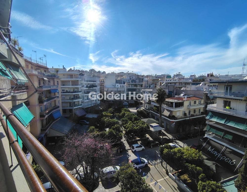 Apartment in Nea Elvetia, Vironas — Photo 1 of 15
