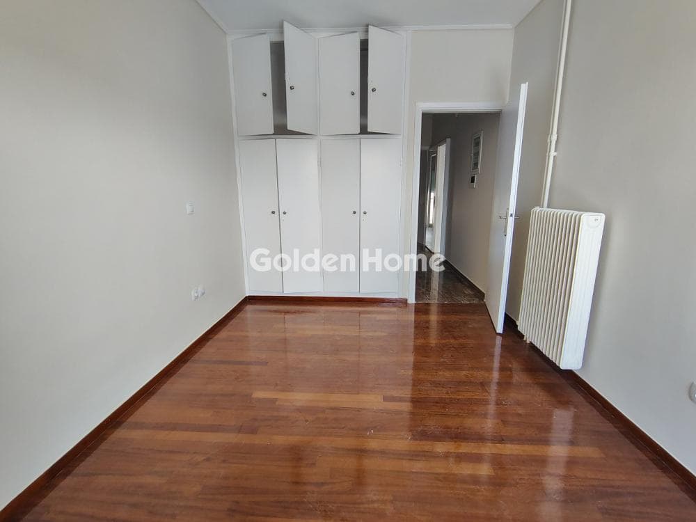 Apartment in Nea Elvetia, Vironas — Photo 11 of 15
