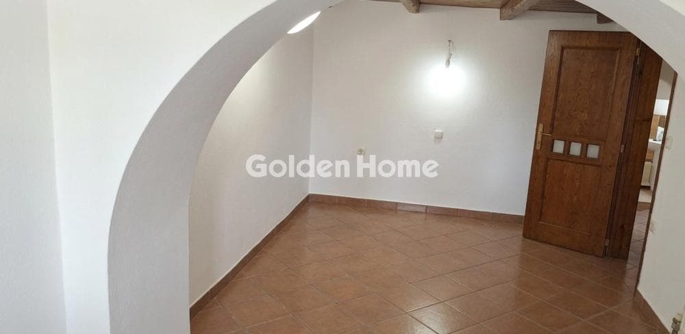 House in Lofos Antheon, Stamata — Photo 5 of 11
