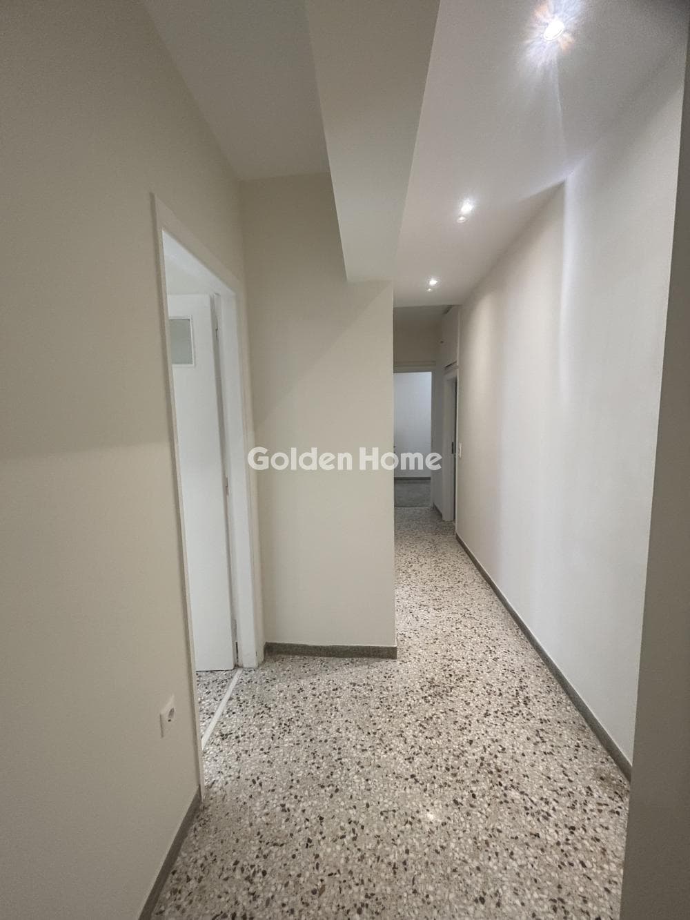 Apartment in Perivolia, Galatsi — Photo 15 of 18