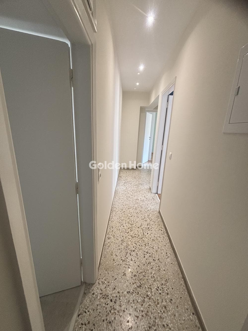 Apartment in Perivolia, Galatsi — Photo 16 of 18