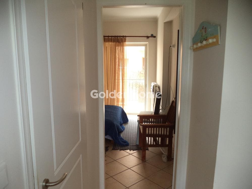 Apartment in Paralia Porovitsas, Akrata — Photo 11 of 19