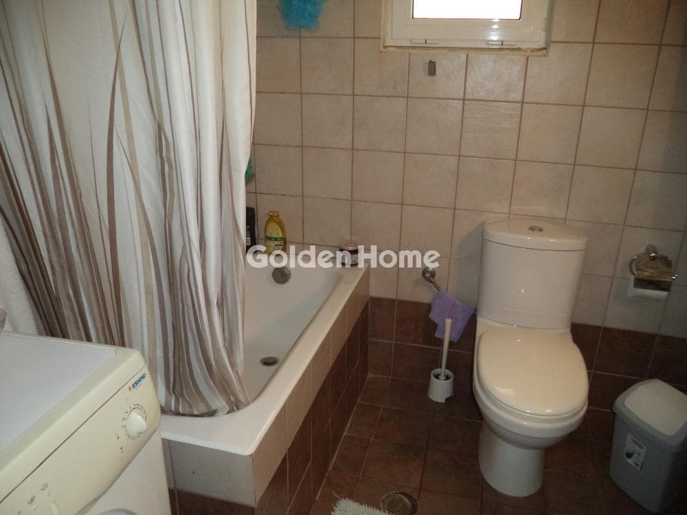 Apartment in Paralia Porovitsas, Akrata — Photo 12 of 19