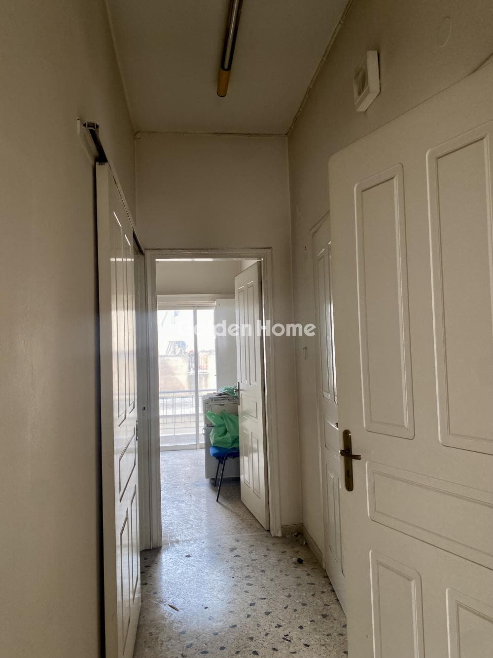 Apartment in Memou square, Koridallos — Photo 2 of 8