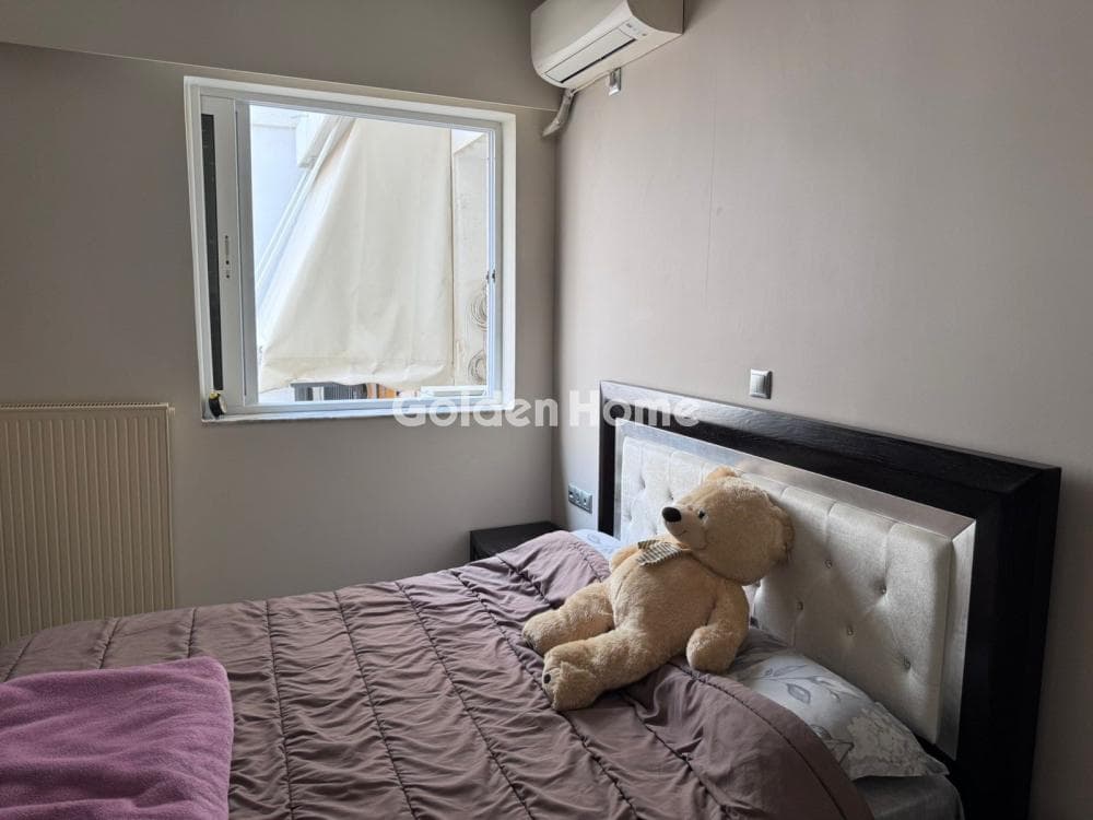 Apartment in Tourkovounia, Keratsini — Photo 7 of 12