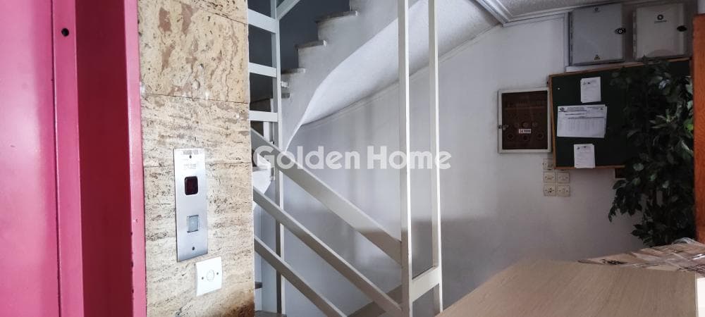 Apartment in Agios Georgios, Neo Psichiko — Photo 18 of 24