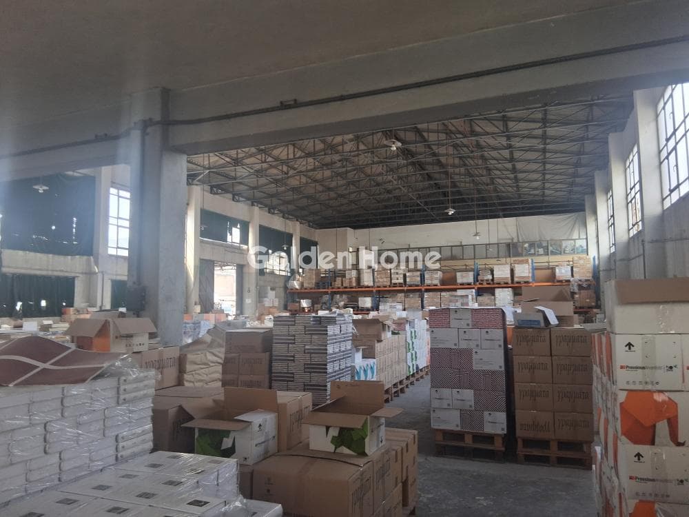 Βιομηχανικός Χώρος στην Λόφος Σκουζέ, Κολωνός - Κολοκυνθούς — Φωτογραφία 3 από 15