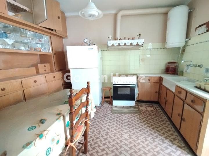 House in Palaia Kokkinia, Piraeus — Photo 9 of 41