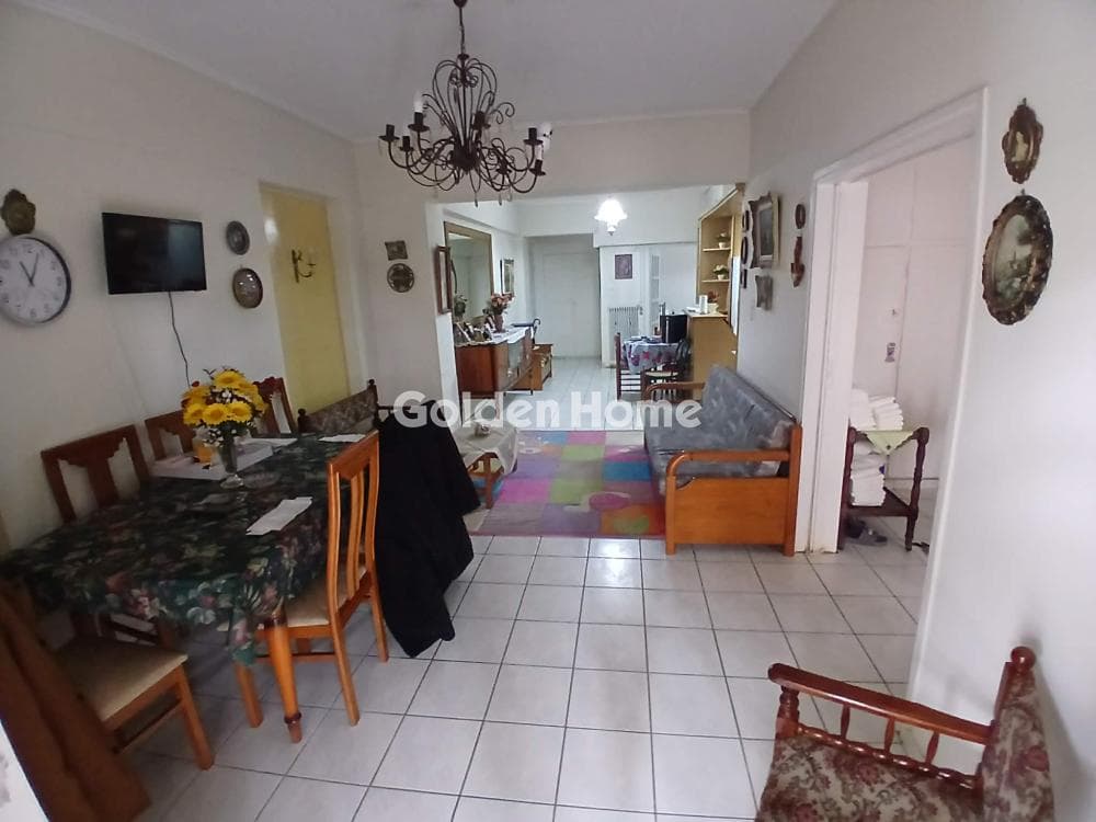 Apartment in Faneromeni, Cholargos — Photo 1 of 8