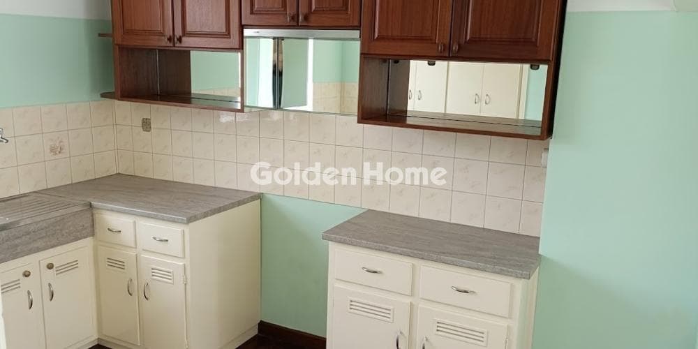 Apartment in akadimia Platonos, Kolonos - Kolokinthous — Photo 9 of 10