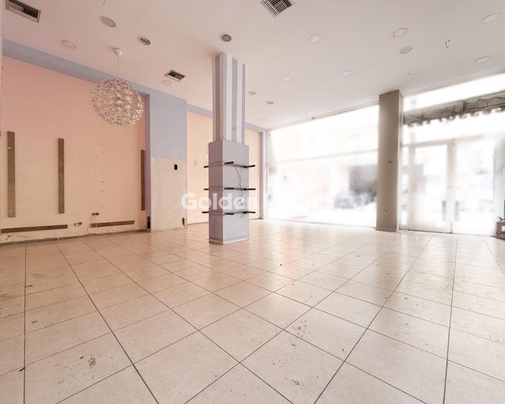 Retail Store in Agios Ioannis, Neos Kosmos — Photo 2 of 6