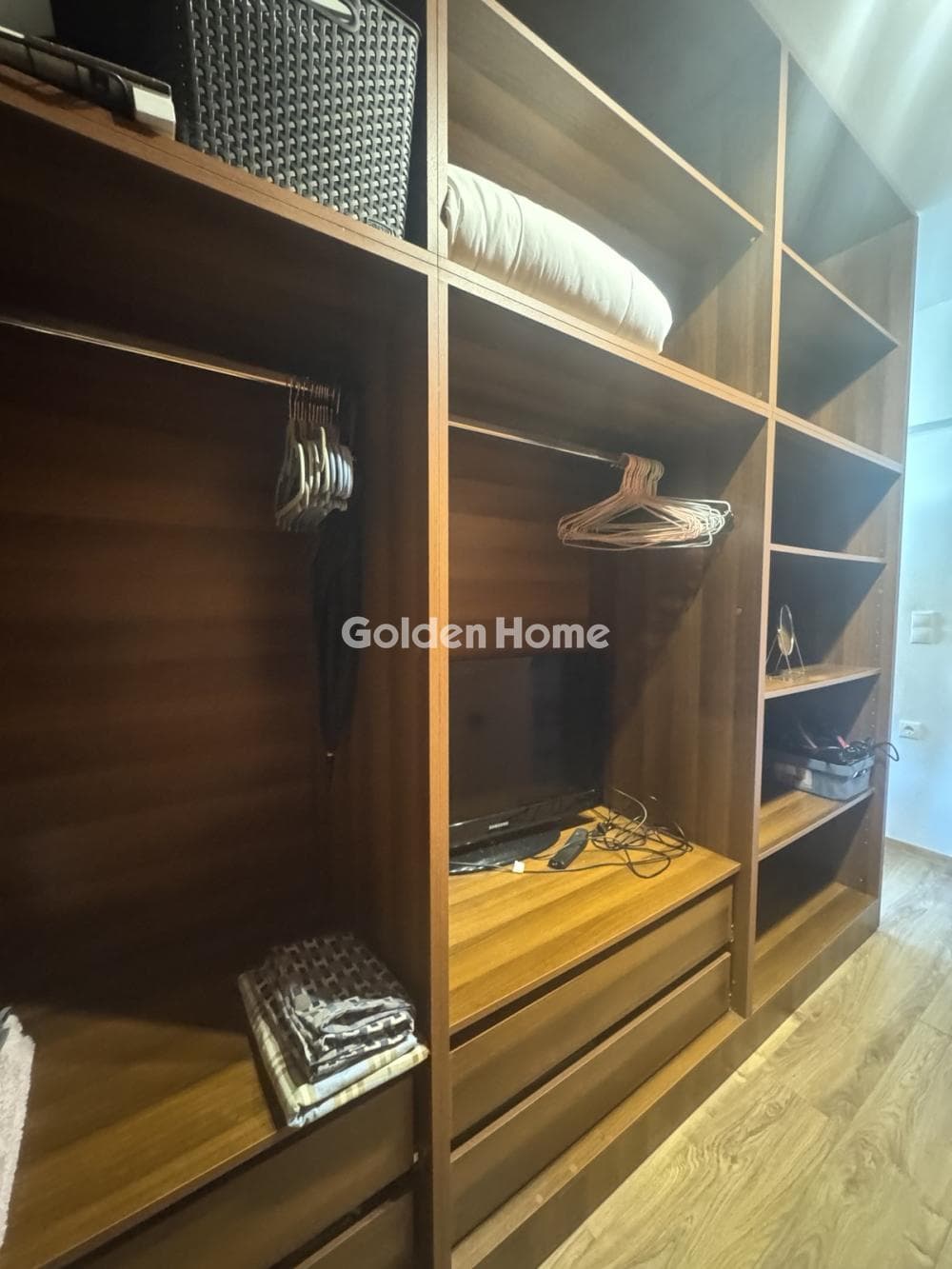 Apartment in Agios Fanourios, Drapetsona — Photo 11 of 17