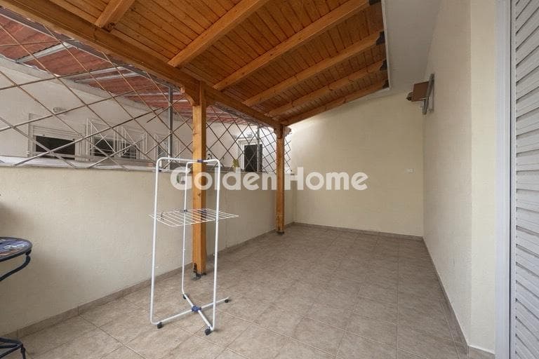 Apartment in Agios Georgios, Keratsini — Photo 6 of 7