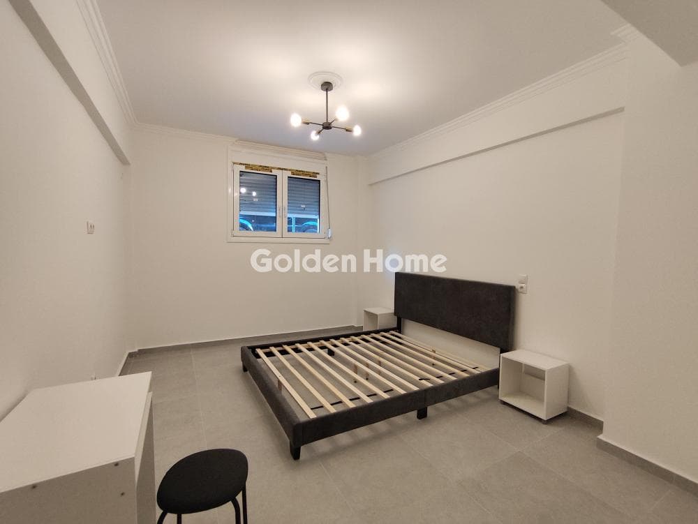 Apartment in Osios Loukas, Patisia — Photo 1 of 10