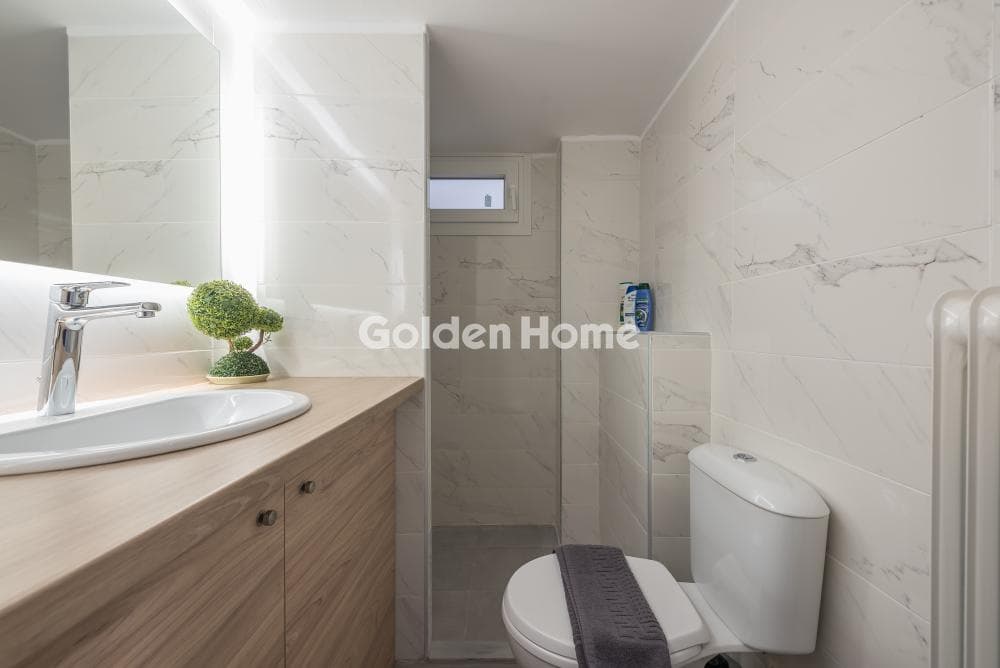Apartment in Politechneio, Exarchia - Neapoli — Photo 16 of 22