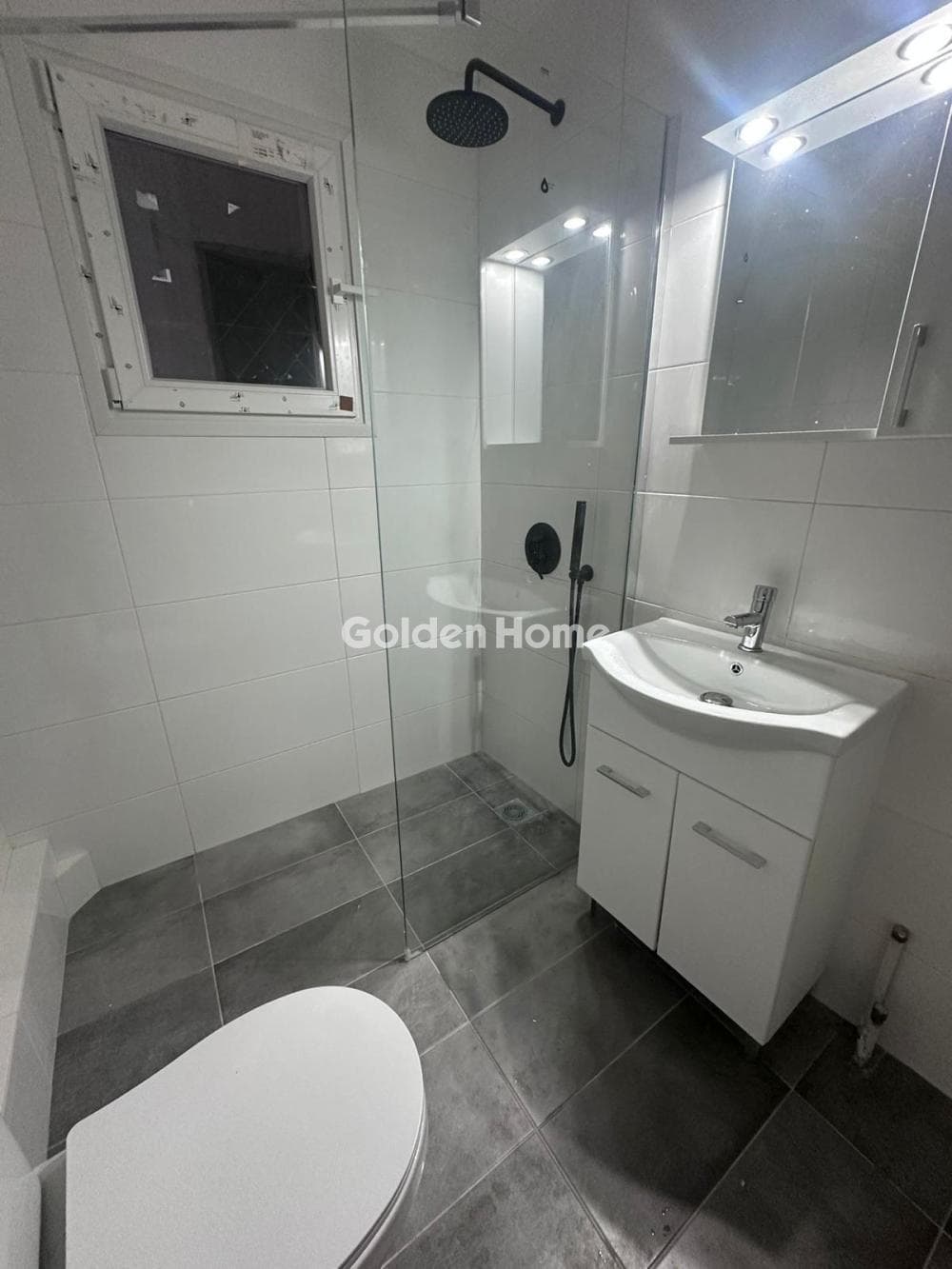 Apartment in Plateia Koliatsou, Patision - Acharnon — Photo 7 of 8