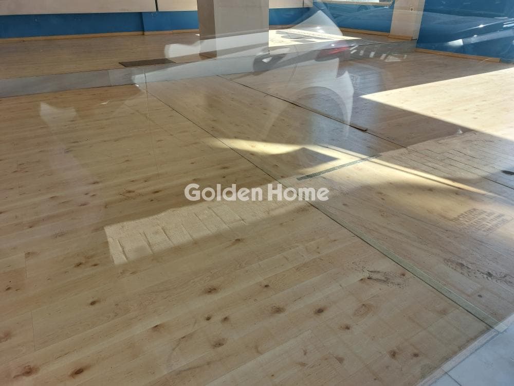 Retail Store in Center, Ilion — Photo 2 of 8
