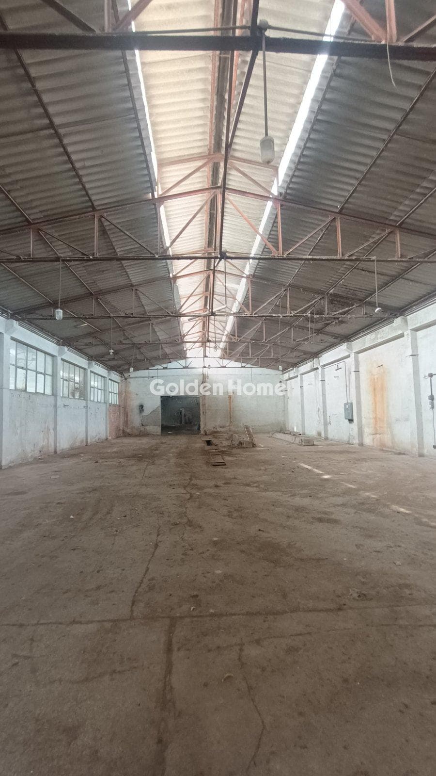Industrial Space in Plateia Dimokratias, Stavroupoli — Photo 7 of 44