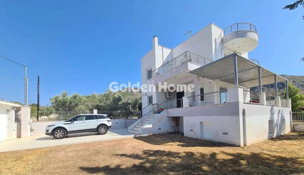 House in Megalo Ntoroto, Salamina — Photo 2 of 9