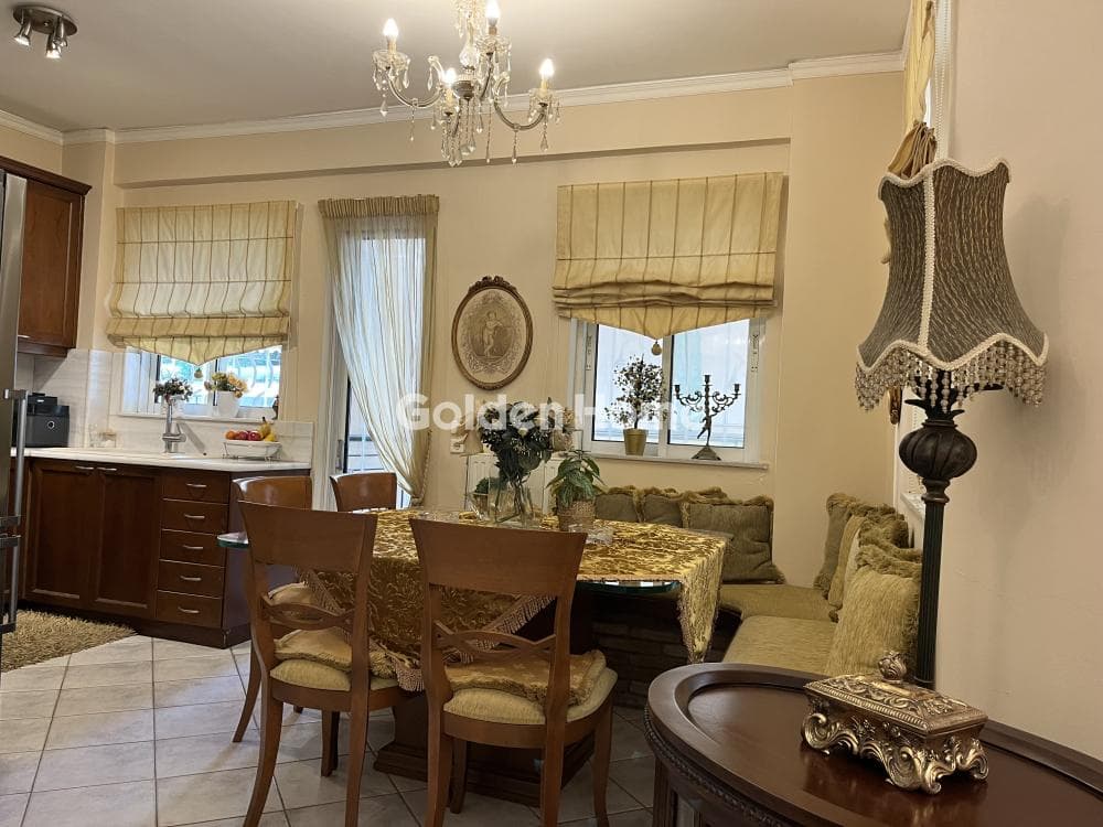 Apartment in Center, Agios Dimitrios — Photo 7 of 25