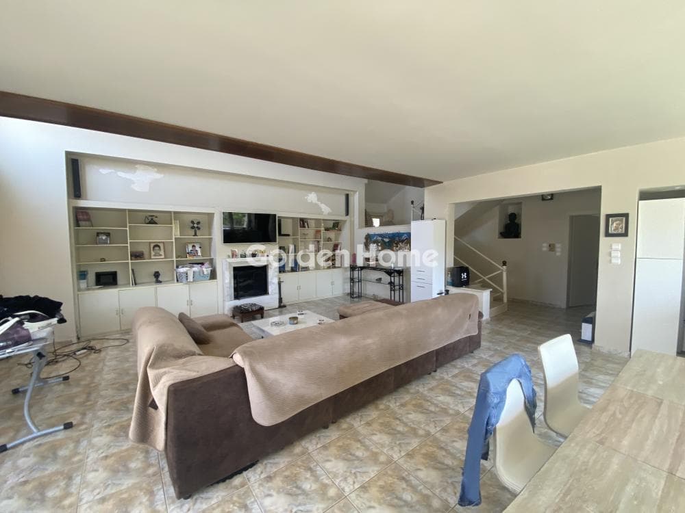 House in Exochi, Voula — Photo 1 of 19
