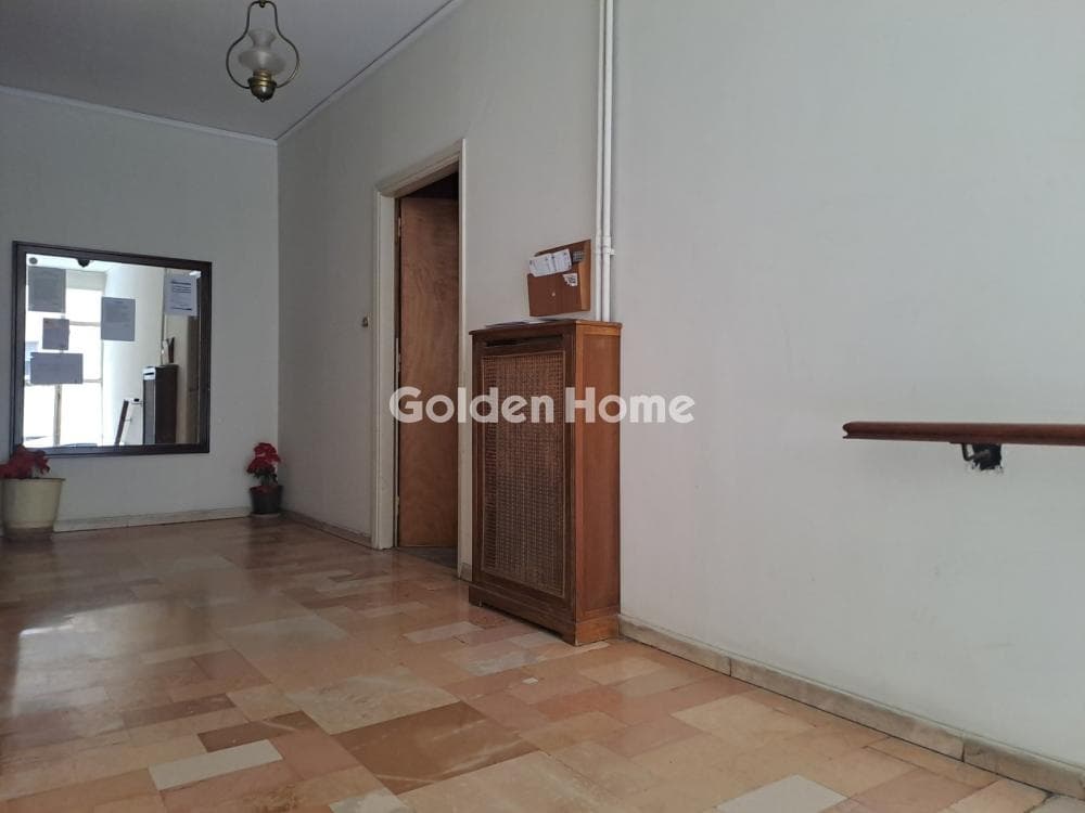 Apartment in Karagianneika, Galatsi — Photo 5 of 5