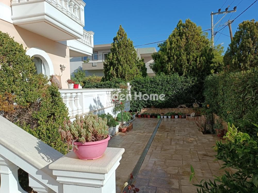 House in Mortero, Nea Erithraia — Photo 1 of 21