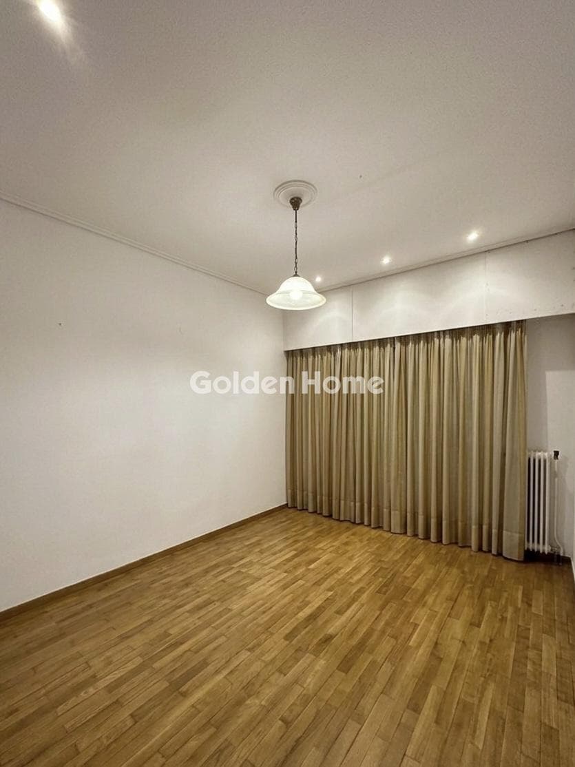 Apartment in Center, Nea Smyrni — Photo 7 of 10