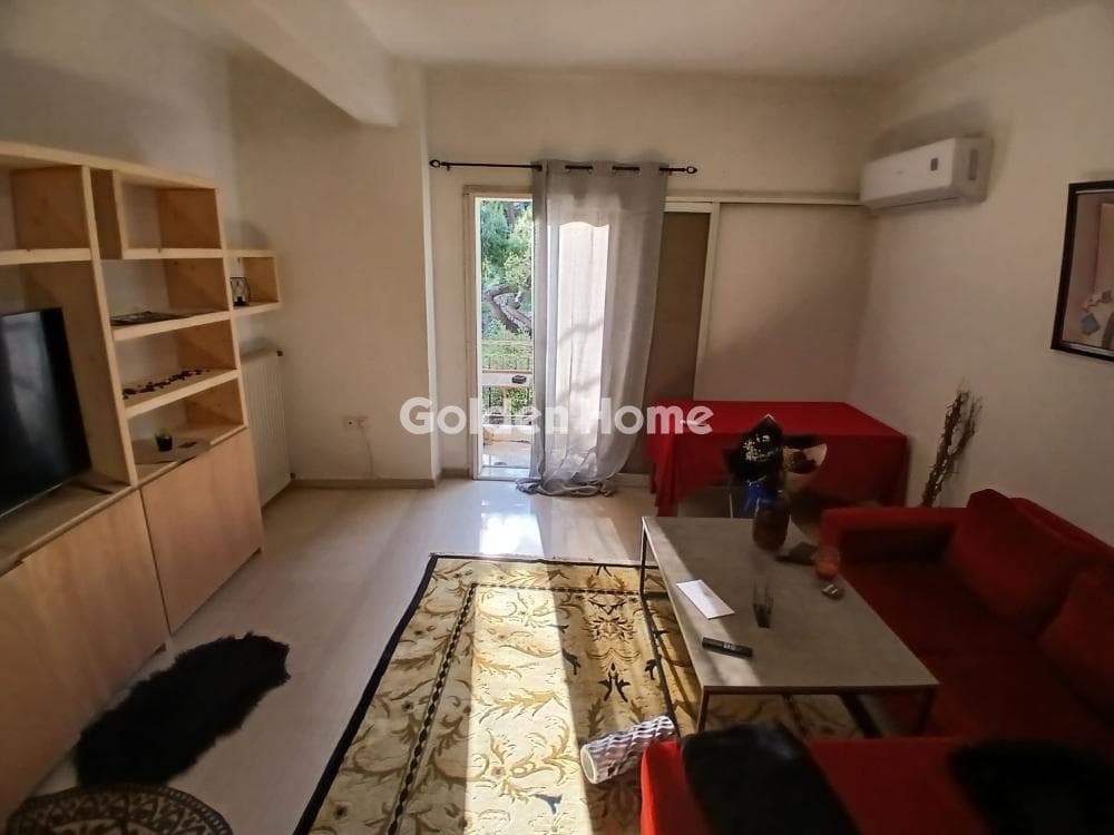 Apartment in Center, Elliniko — Photo 1 of 6