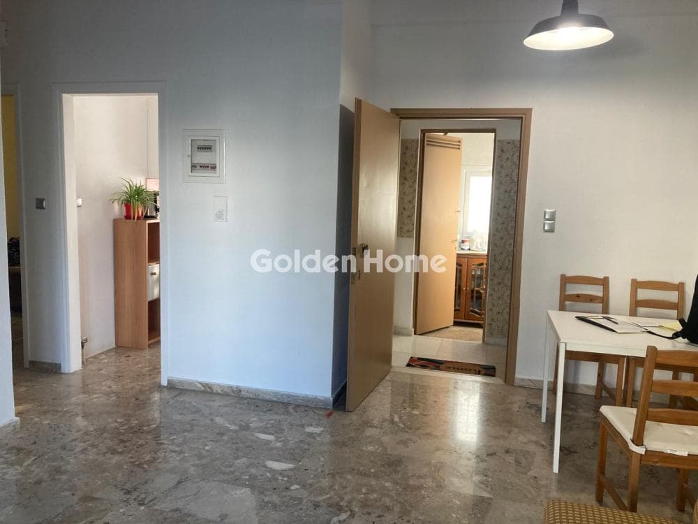 Apartment in Adames Oikismos Peloponnision, Kifisia — Photo 2 of 12