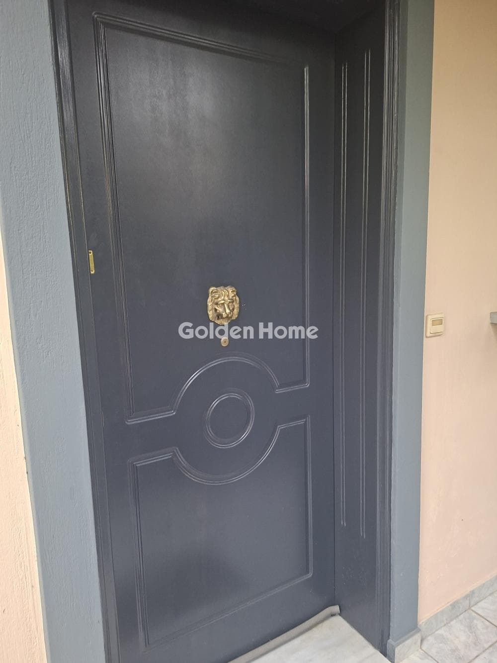 Apartment in Paradeisos, Agia Paraskevi — Photo 2 of 14